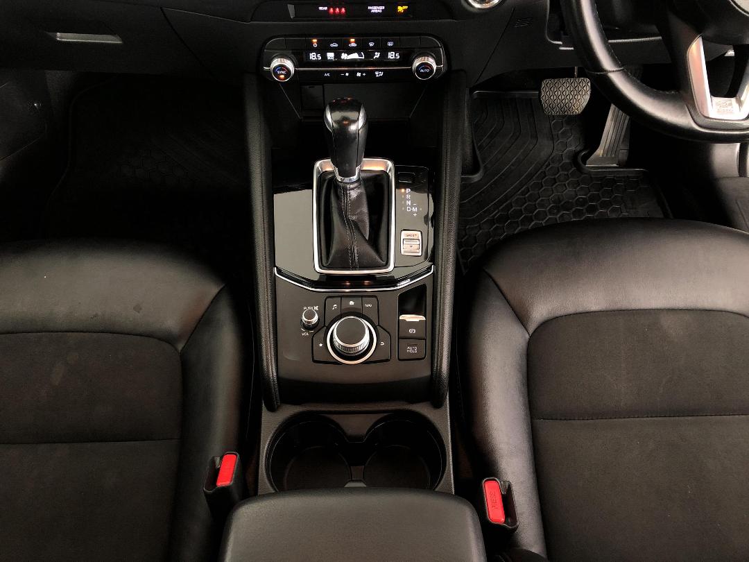 Photo '18' of Mazda CX-5