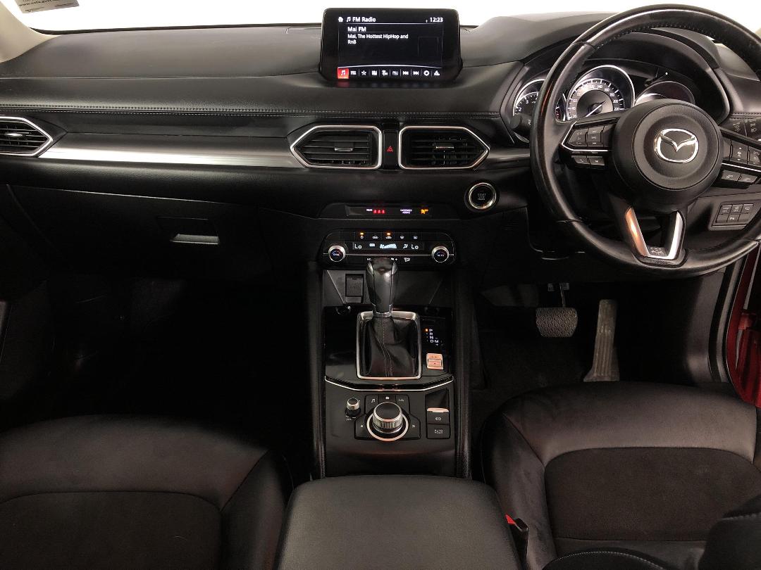 Photo '17' of Mazda CX-5