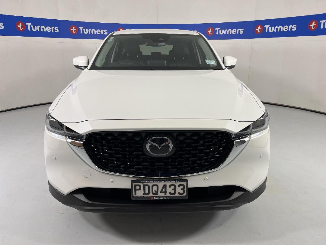 Photo '2' of Mazda CX-5