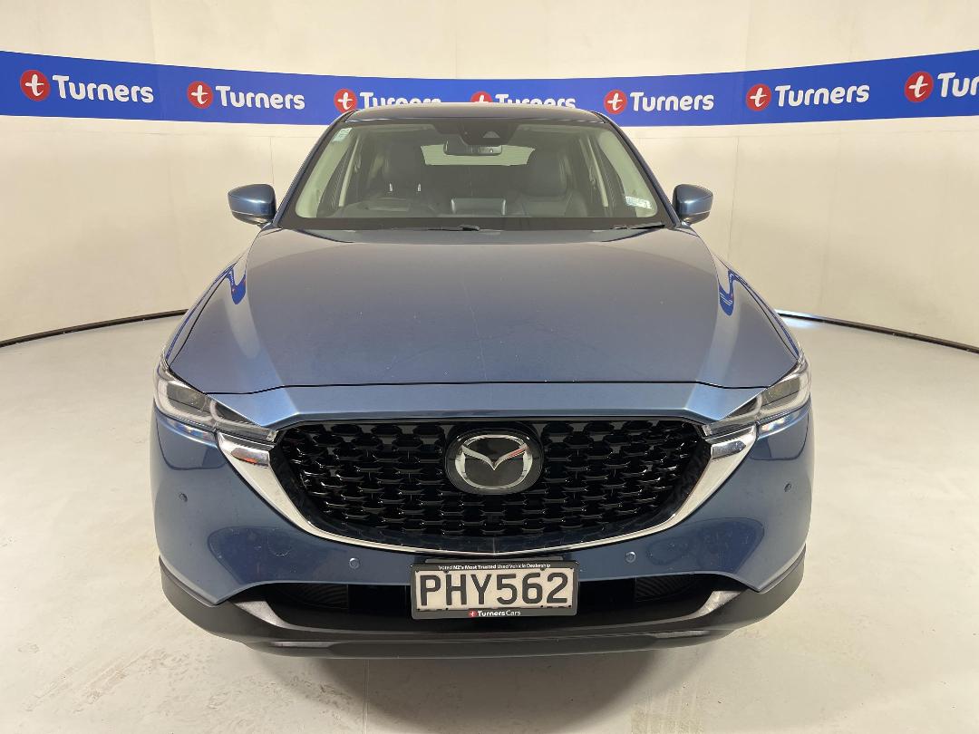 Photo '2' of Mazda CX-5