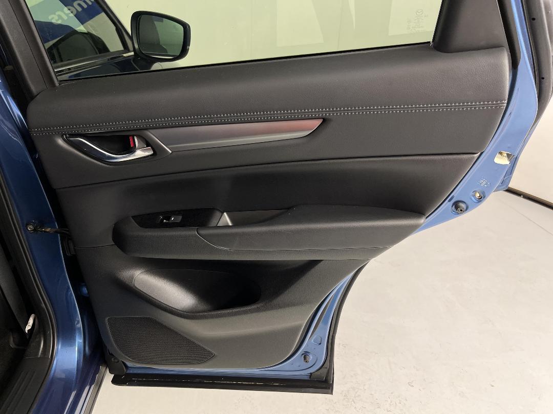 Photo '19' of Mazda CX-5