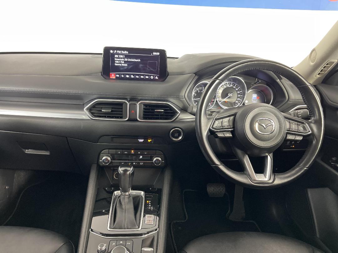 Photo '17' of Mazda CX-5