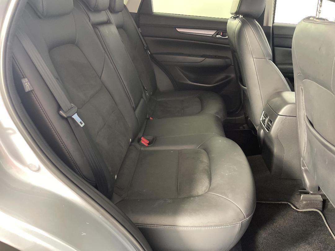 Photo '20' of Mazda CX-5 Photo '20' of Mazda CX-5