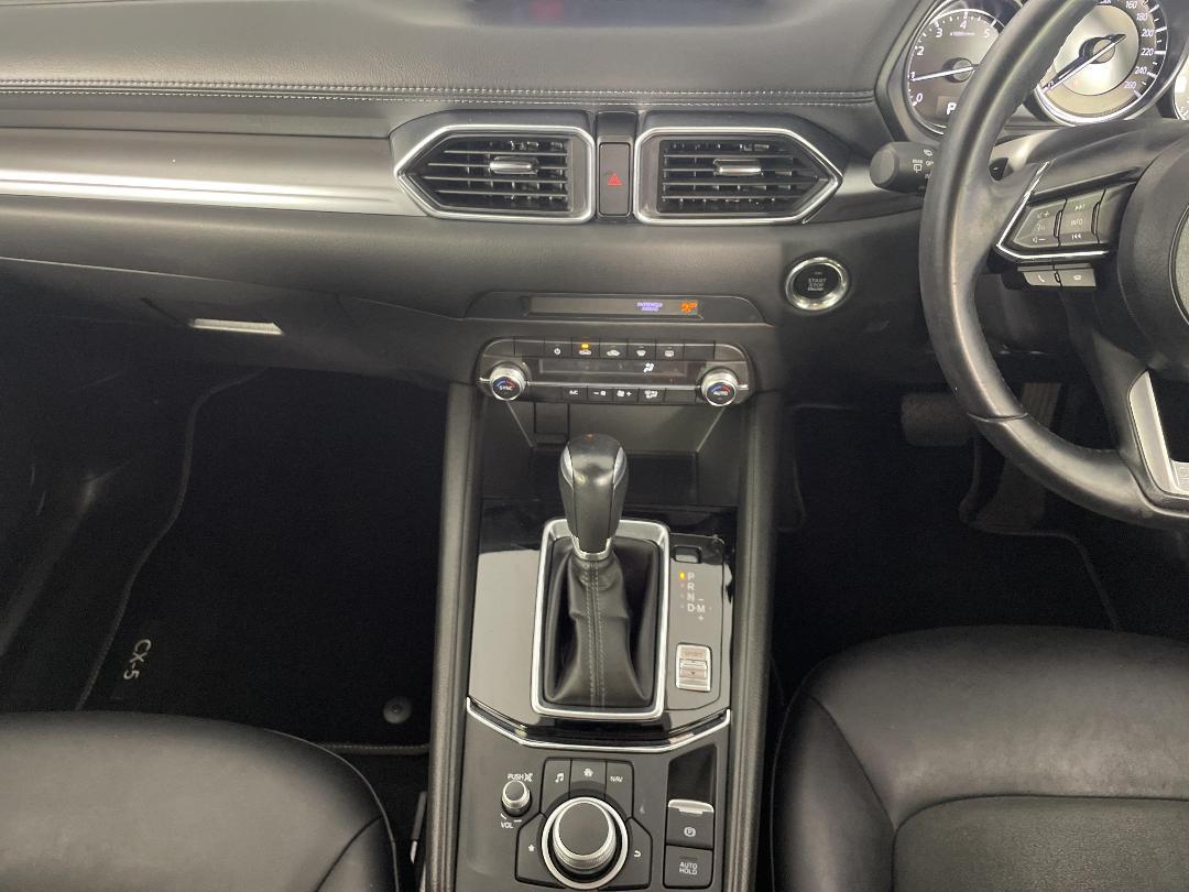 Photo '18' of Mazda CX-5 Photo '18' of Mazda CX-5