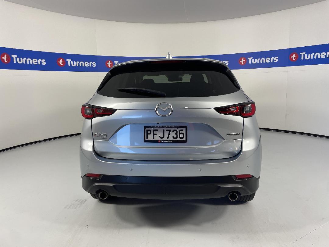 Photo '6' of Mazda CX-5 Photo '6' of Mazda CX-5