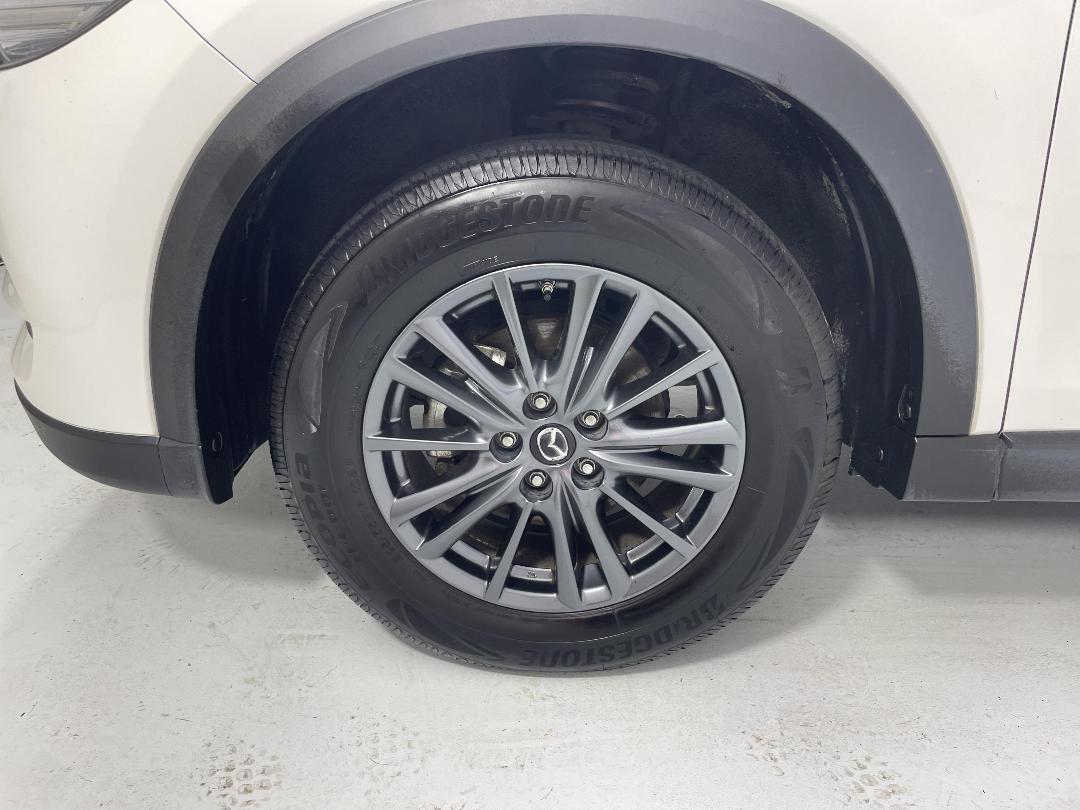 Photo '10' of Mazda CX-5 Photo '10' of Mazda CX-5