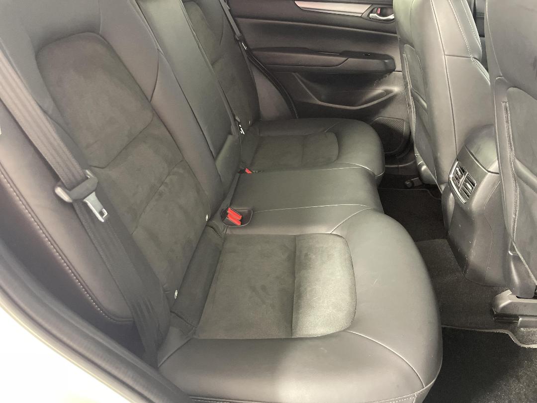 Photo '20' of Mazda CX-5 Photo '20' of Mazda CX-5