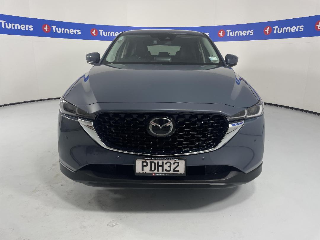 Photo '2' of Mazda CX-5