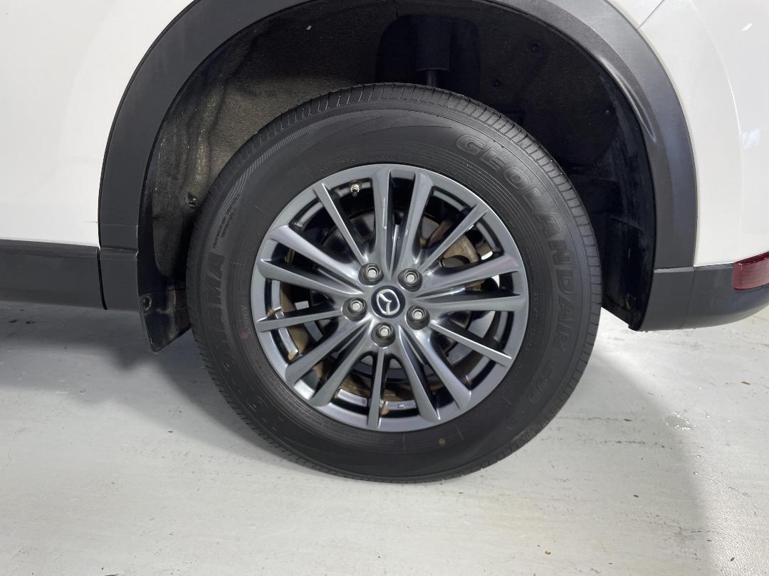 Photo '11' of Mazda CX-5