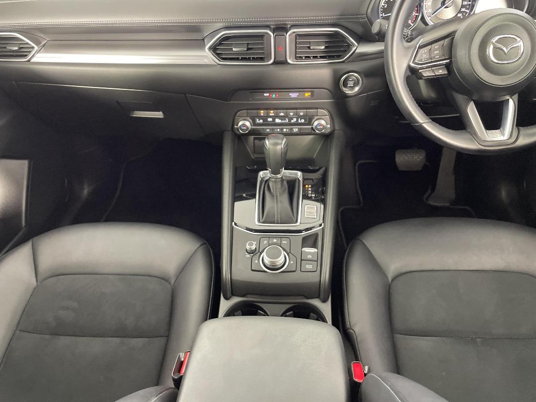 Photo '18' of Mazda CX-5