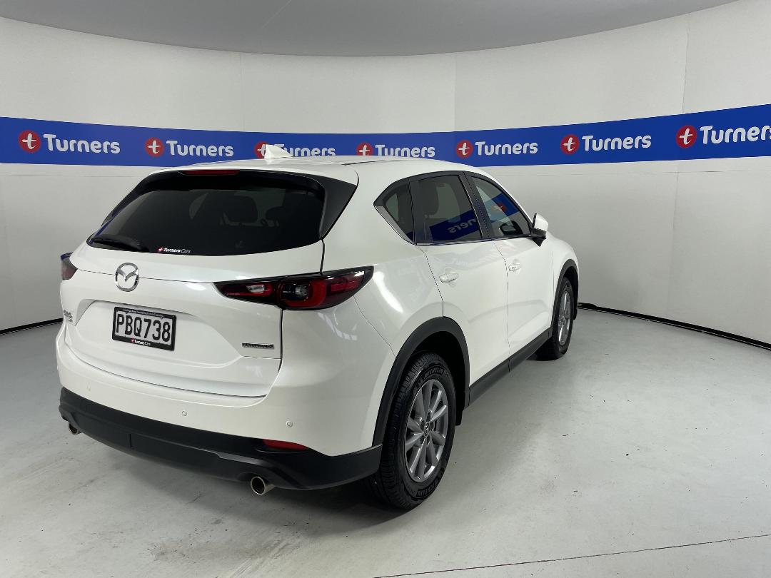 Photo '7' of Mazda CX-5