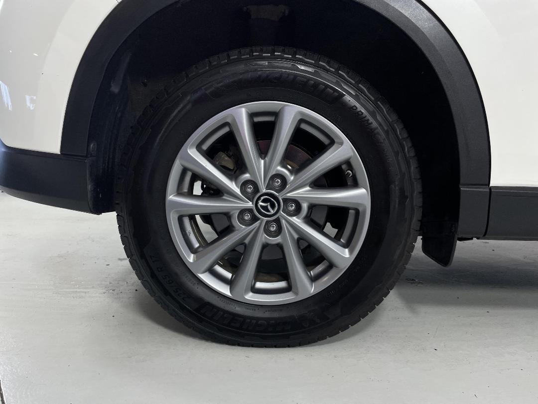 Photo '12' of Mazda CX-5