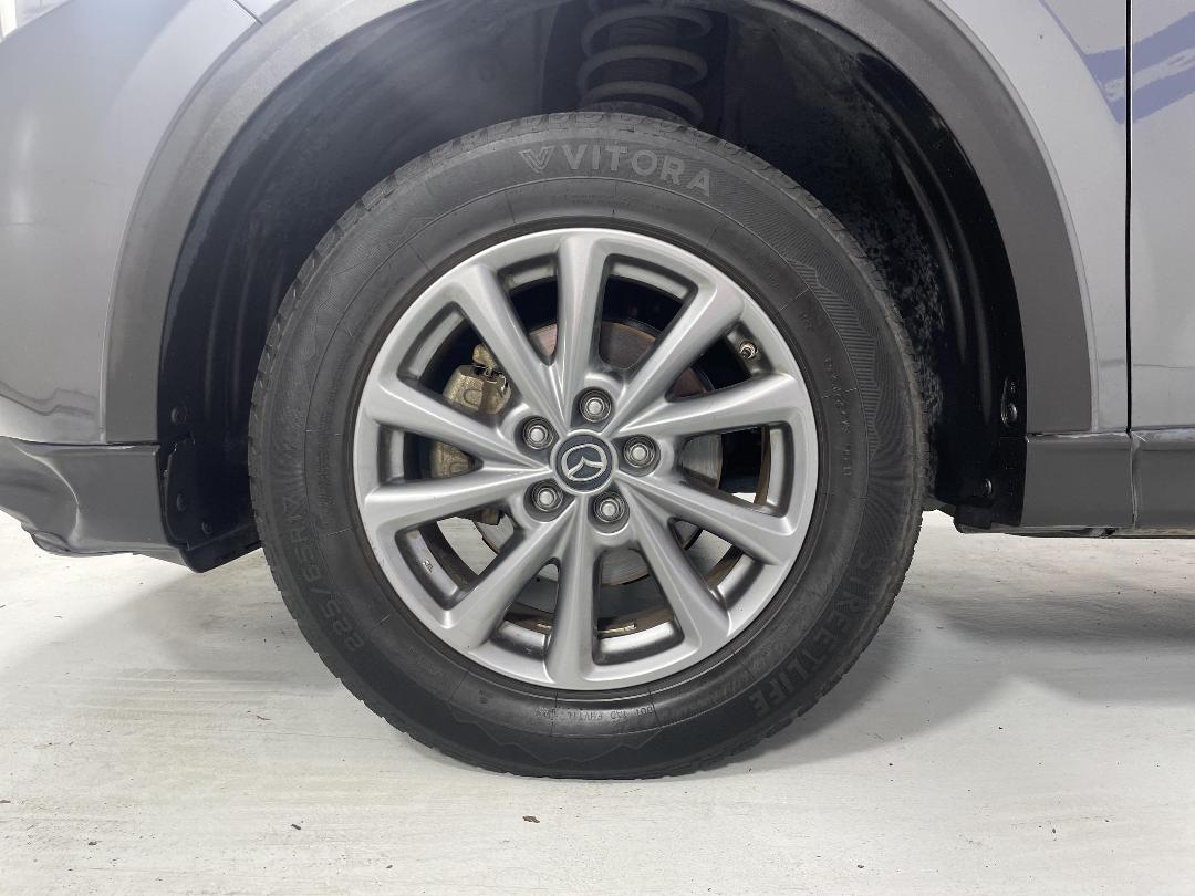 Photo '10' of Mazda CX-5