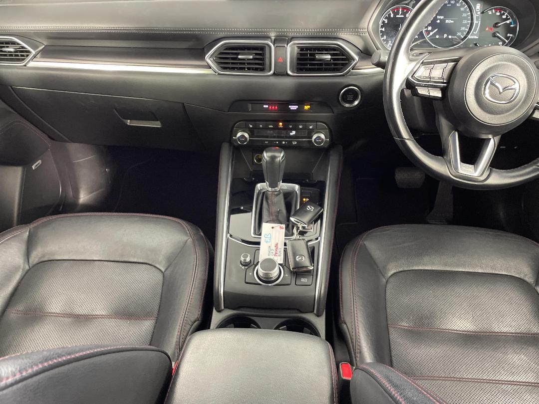 Photo '18' of Mazda CX-5 Photo '18' of Mazda CX-5