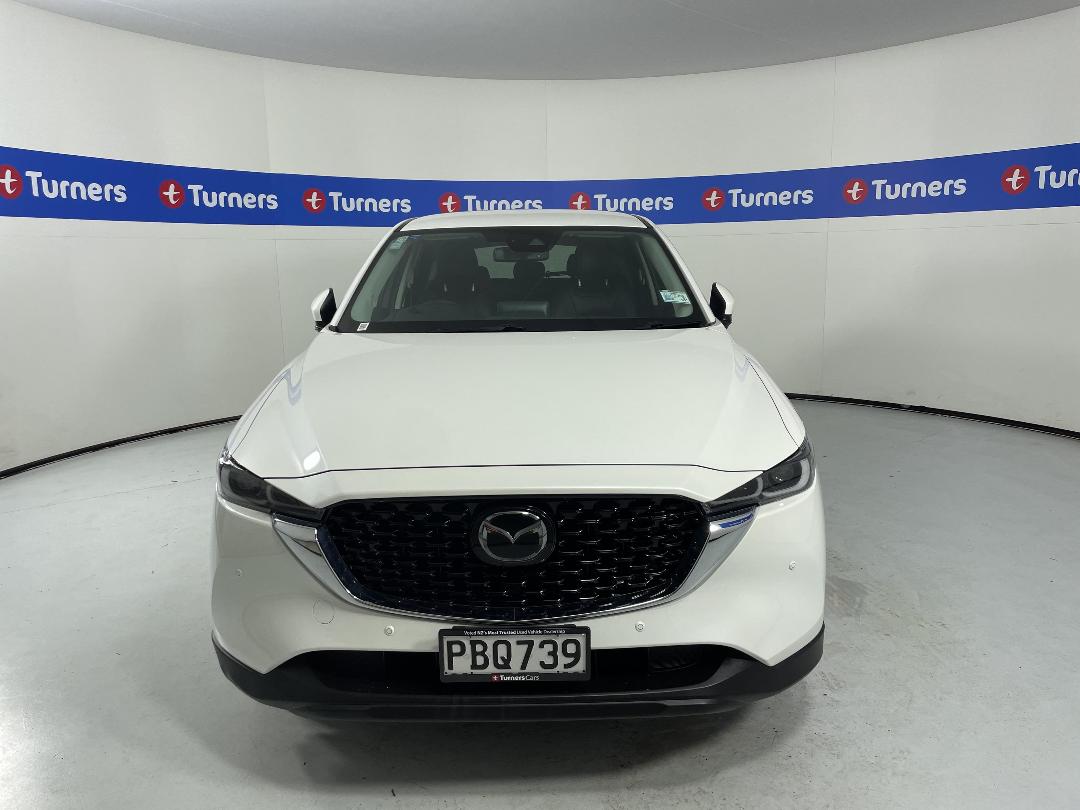 Photo '2' of Mazda CX-5