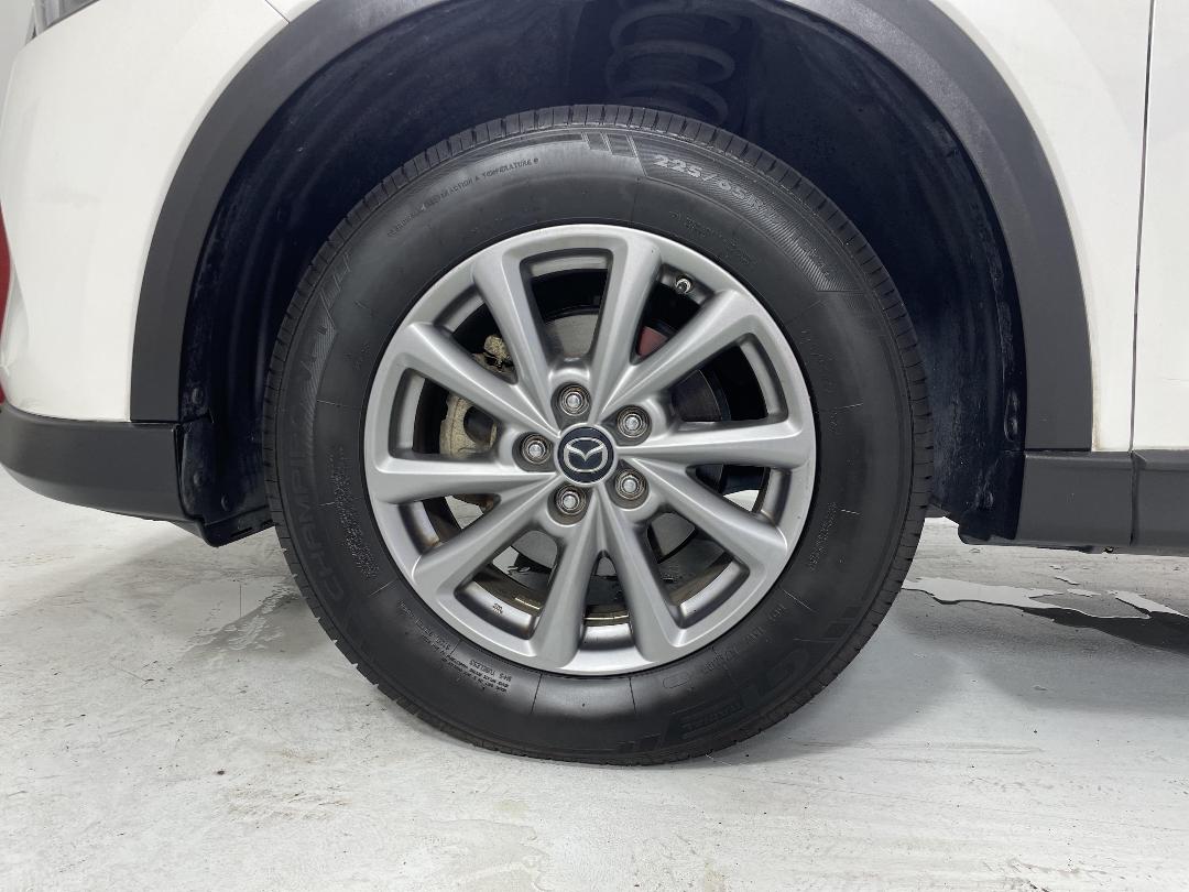 Photo '10' of Mazda CX-5