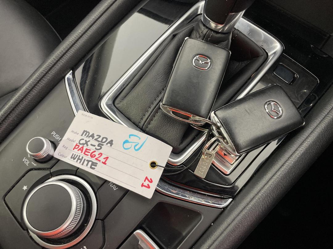 Photo '22' of Mazda CX-5