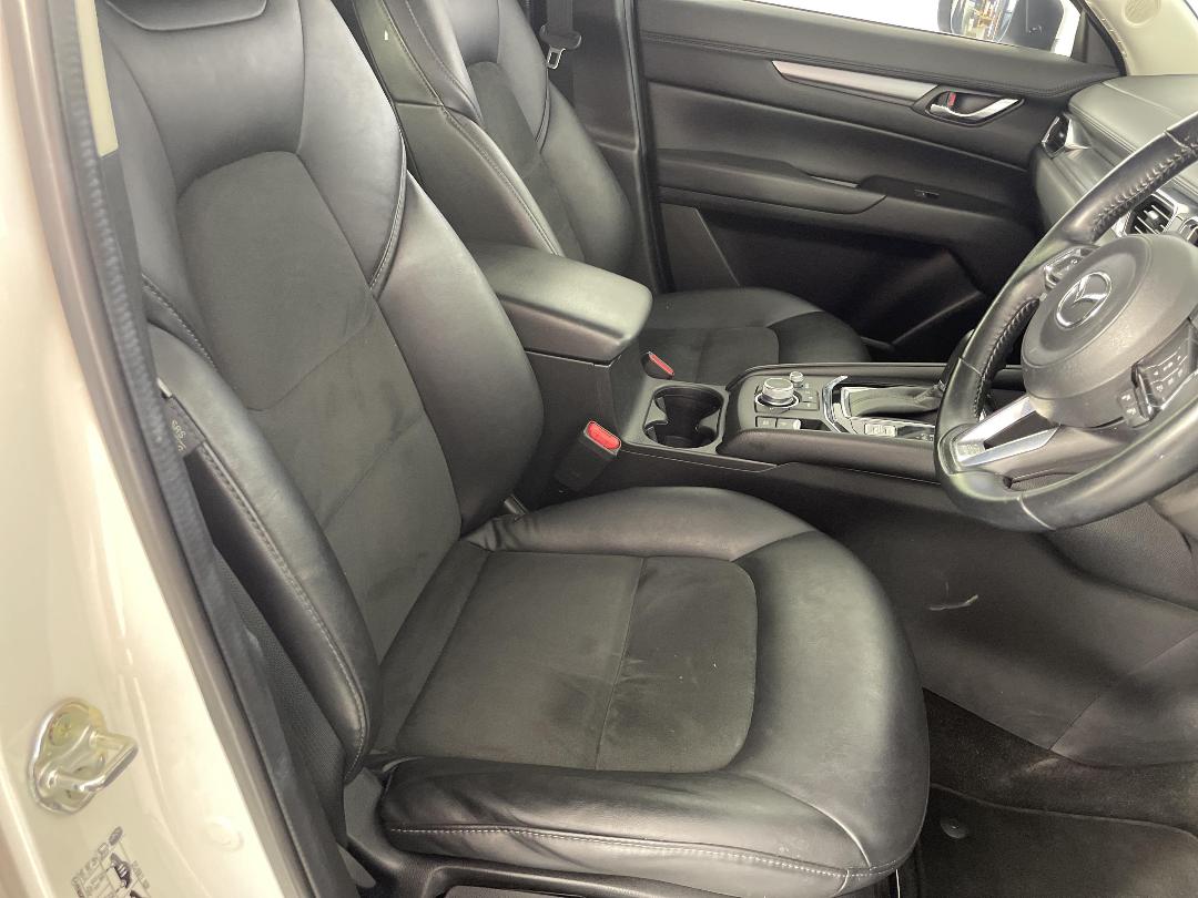 Photo '16' of Mazda CX-5