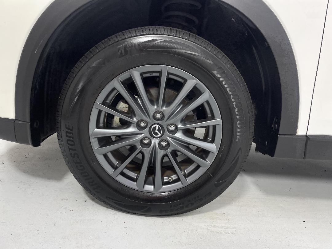 Photo '10' of Mazda CX-5