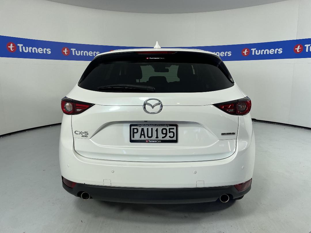 Photo '6' of Mazda CX-5