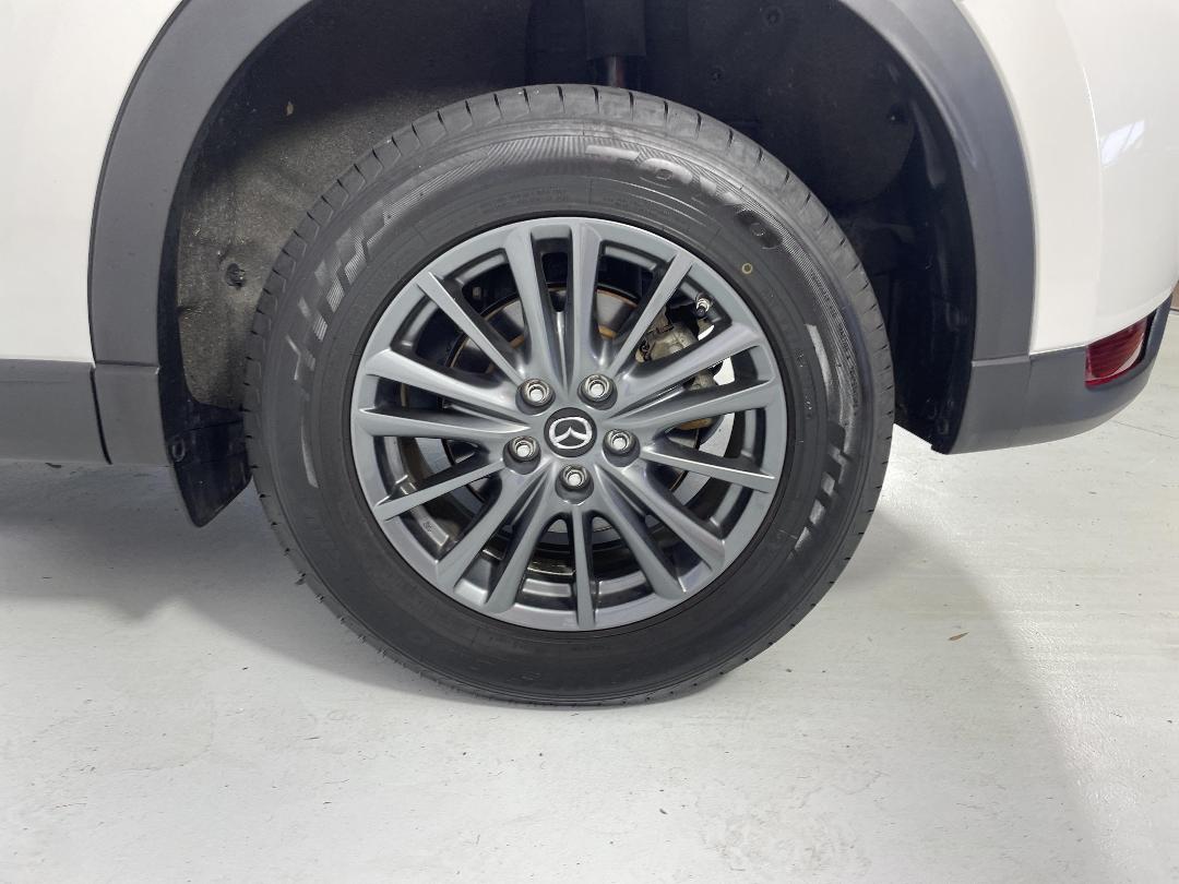 Photo '11' of Mazda CX-5