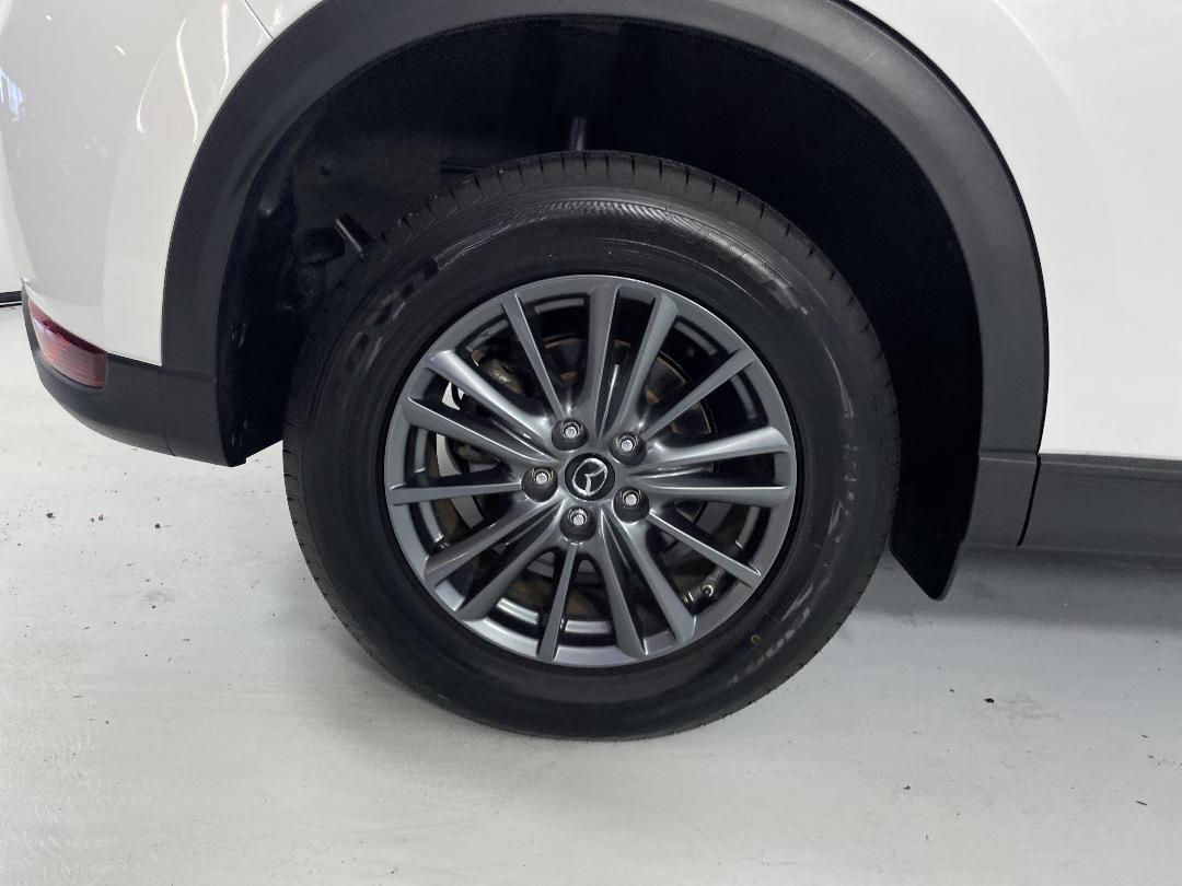 Photo '12' of Mazda CX-5