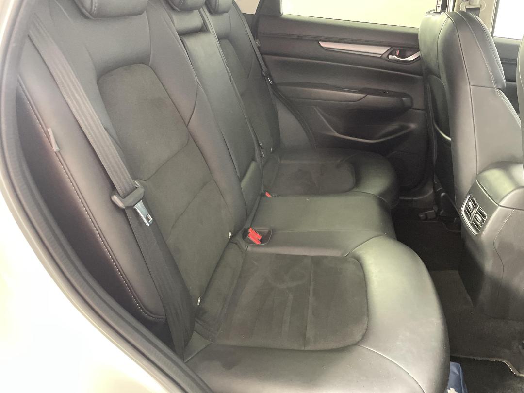 Photo '20' of Mazda CX-5