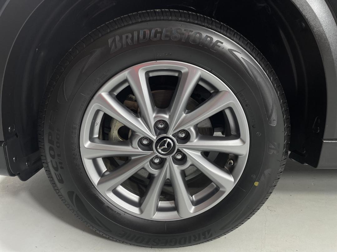 Photo '10' of Mazda CX-5 Photo '10' of Mazda CX-5