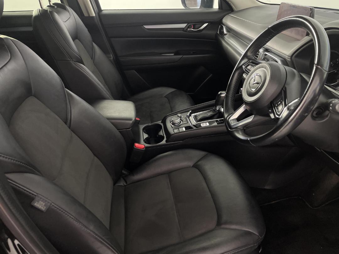 Photo '16' of Mazda CX-5 Photo '16' of Mazda CX-5