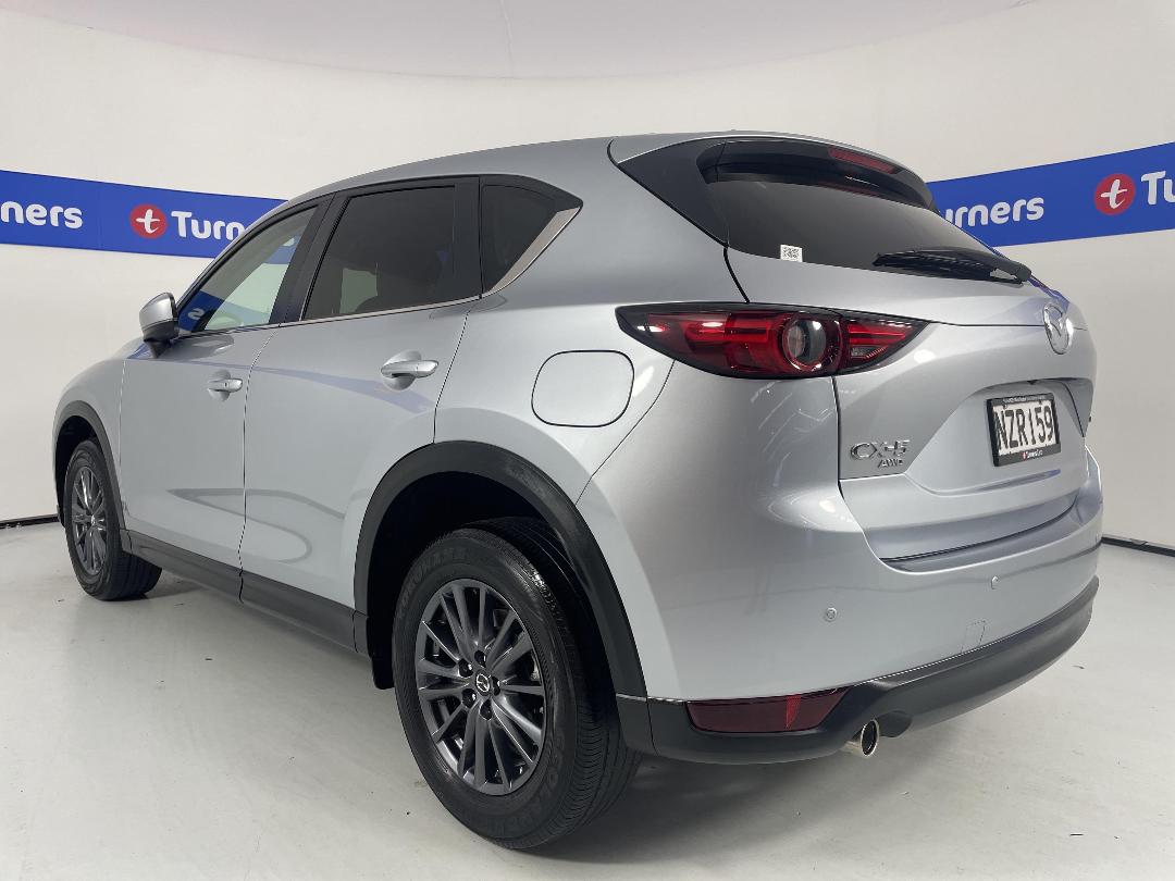 Photo '5' of Mazda CX-5 Photo '5' of Mazda CX-5