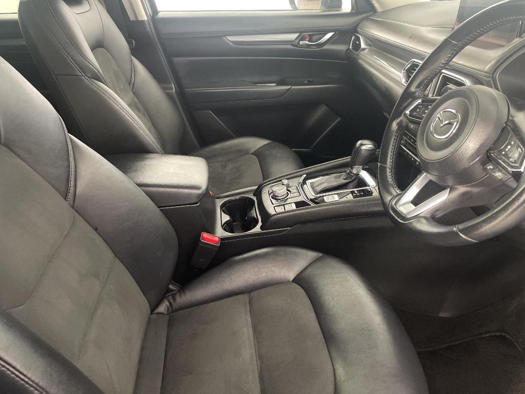 Photo '16' of Mazda CX-5 Photo '16' of Mazda CX-5