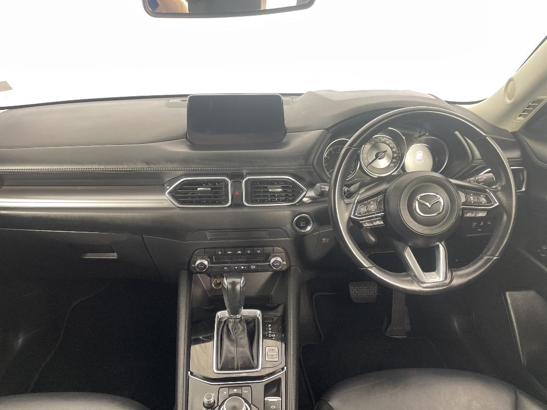 Photo '17' of Mazda CX-5 Photo '17' of Mazda CX-5