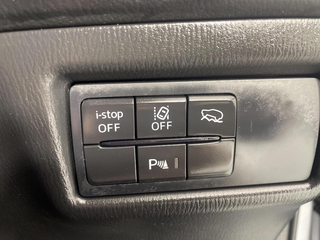 Photo '25' of Mazda CX-5 Photo '25' of Mazda CX-5