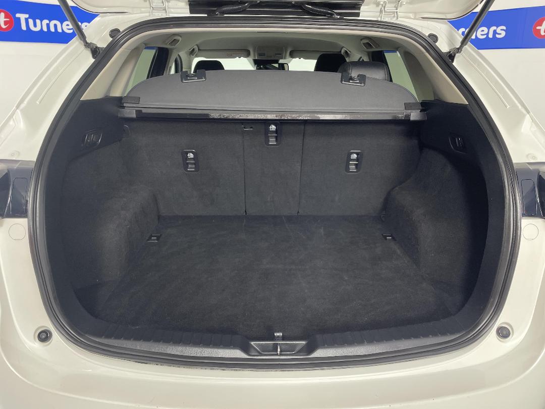 Photo '14' of Mazda CX-5 Photo '14' of Mazda CX-5