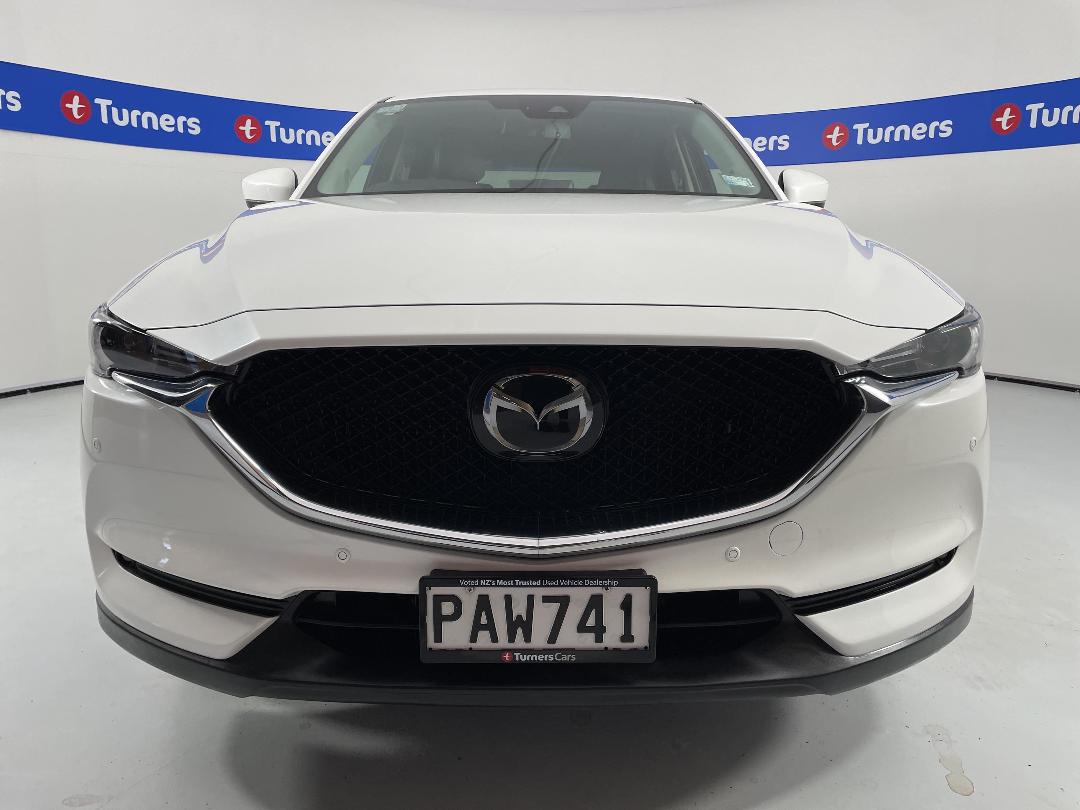 Photo '2' of Mazda CX-5