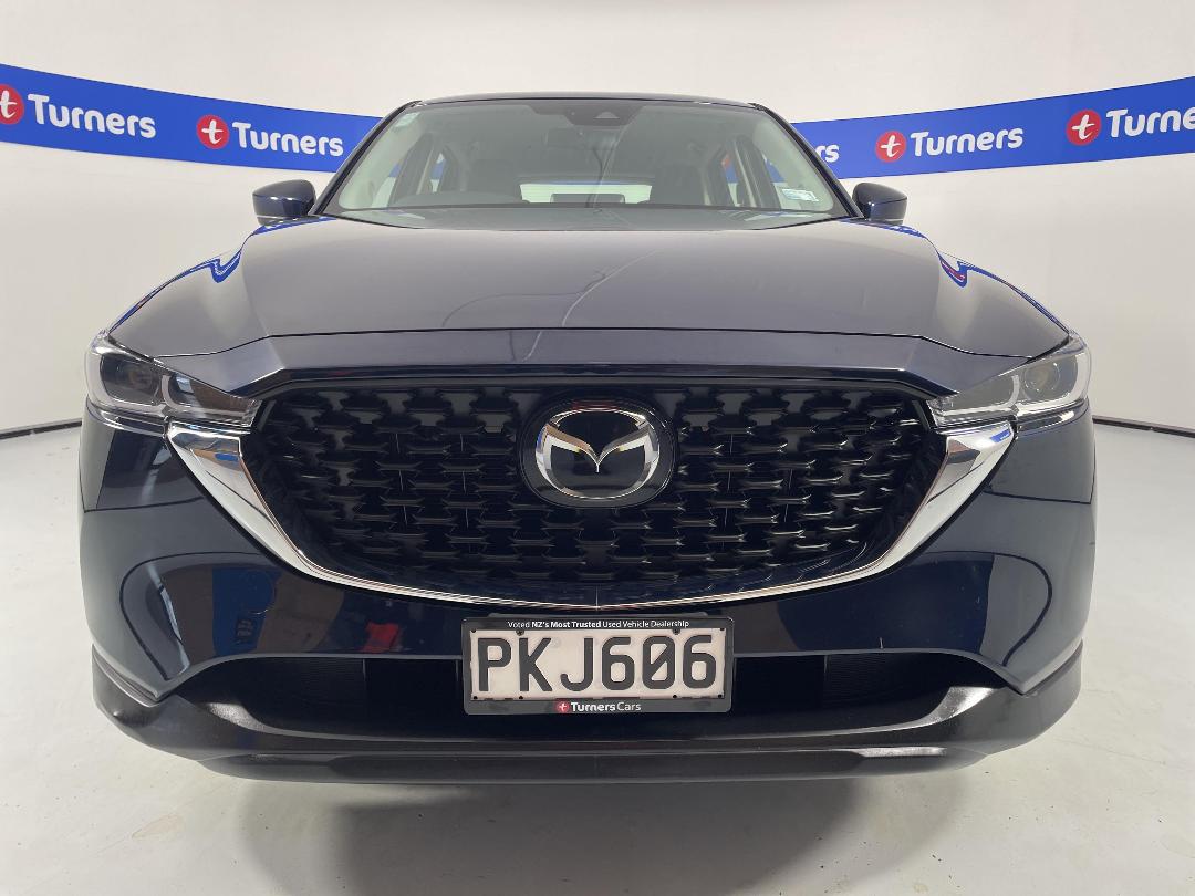 Photo '2' of Mazda CX-5