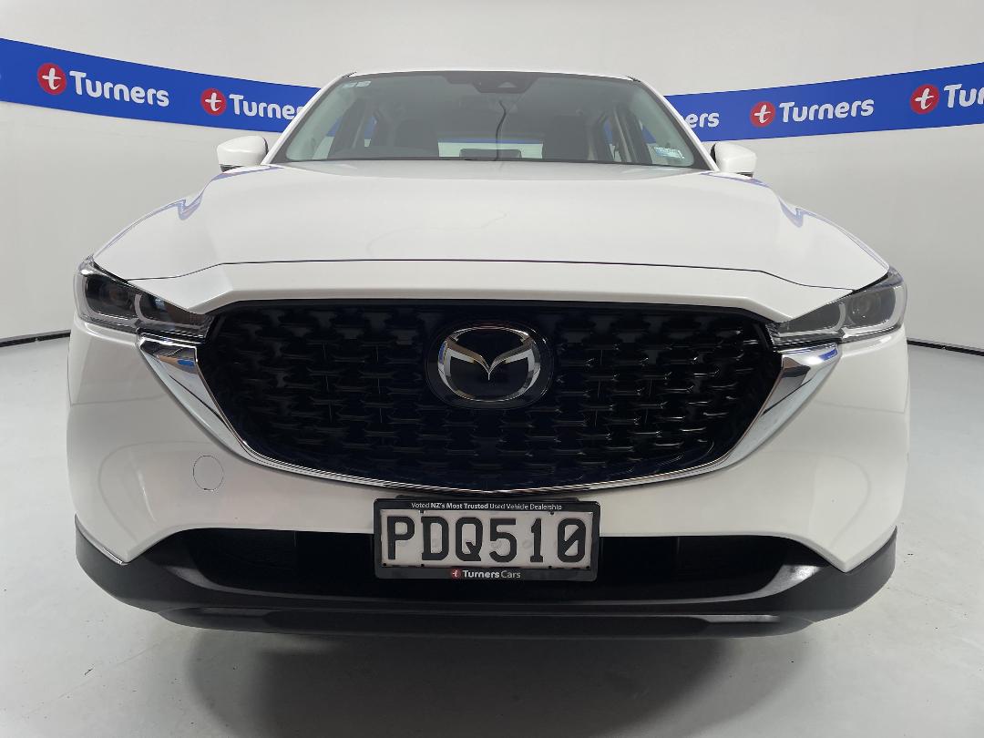 Photo '2' of Mazda CX-5