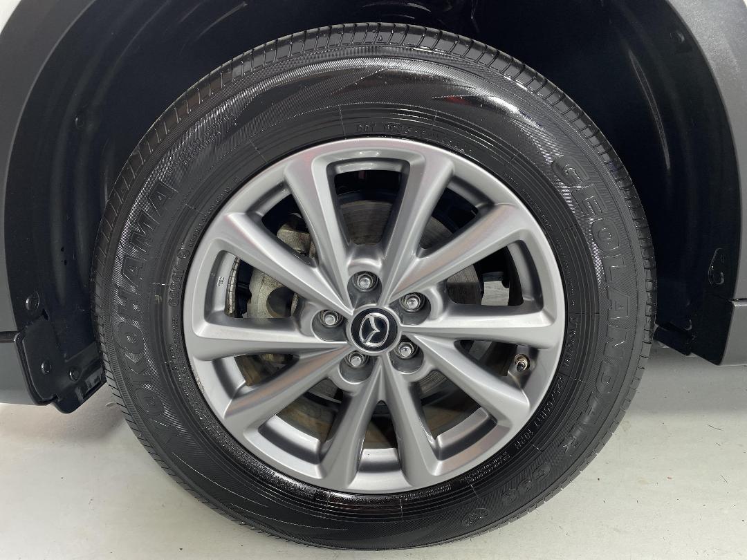 Photo '10' of Mazda CX-5