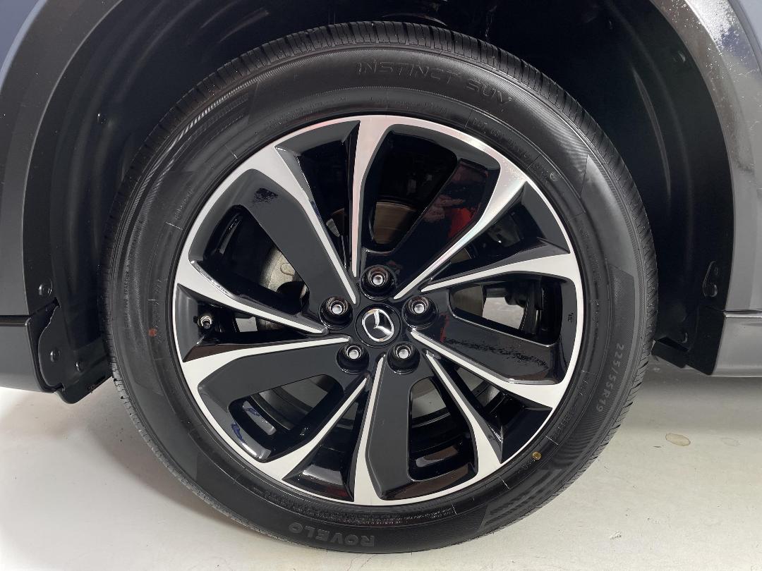 Photo '10' of Mazda CX-5