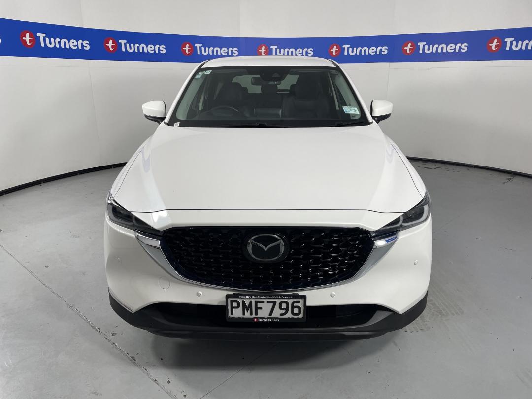 Photo '2' of Mazda CX-5 Photo '2' of Mazda CX-5