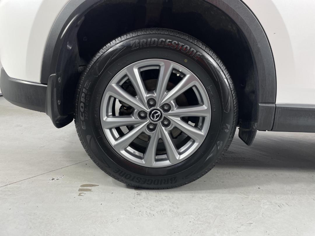 Photo '12' of Mazda CX-5 Photo '12' of Mazda CX-5