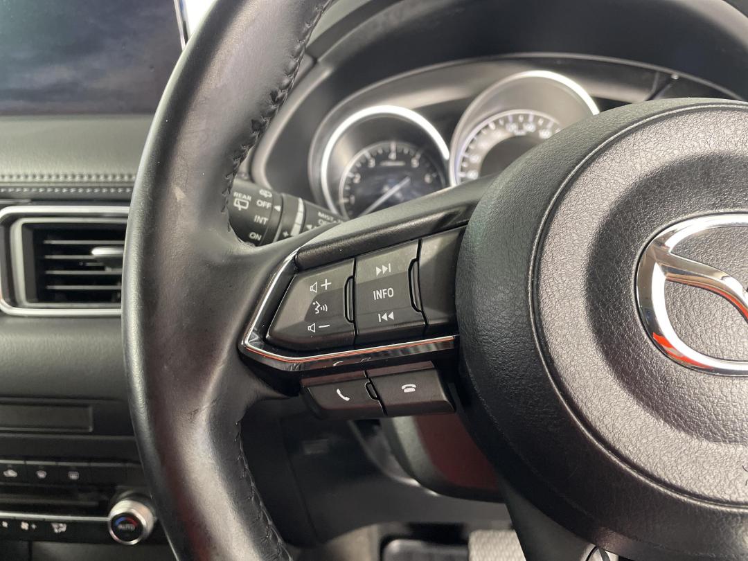 Photo '27' of Mazda CX-5 Photo '27' of Mazda CX-5