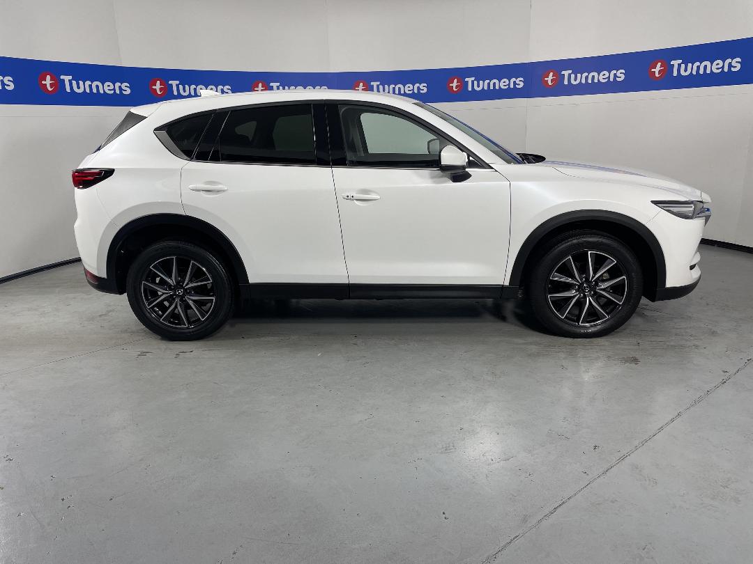 Photo '23' of Mazda CX-5 Photo '23' of Mazda CX-5