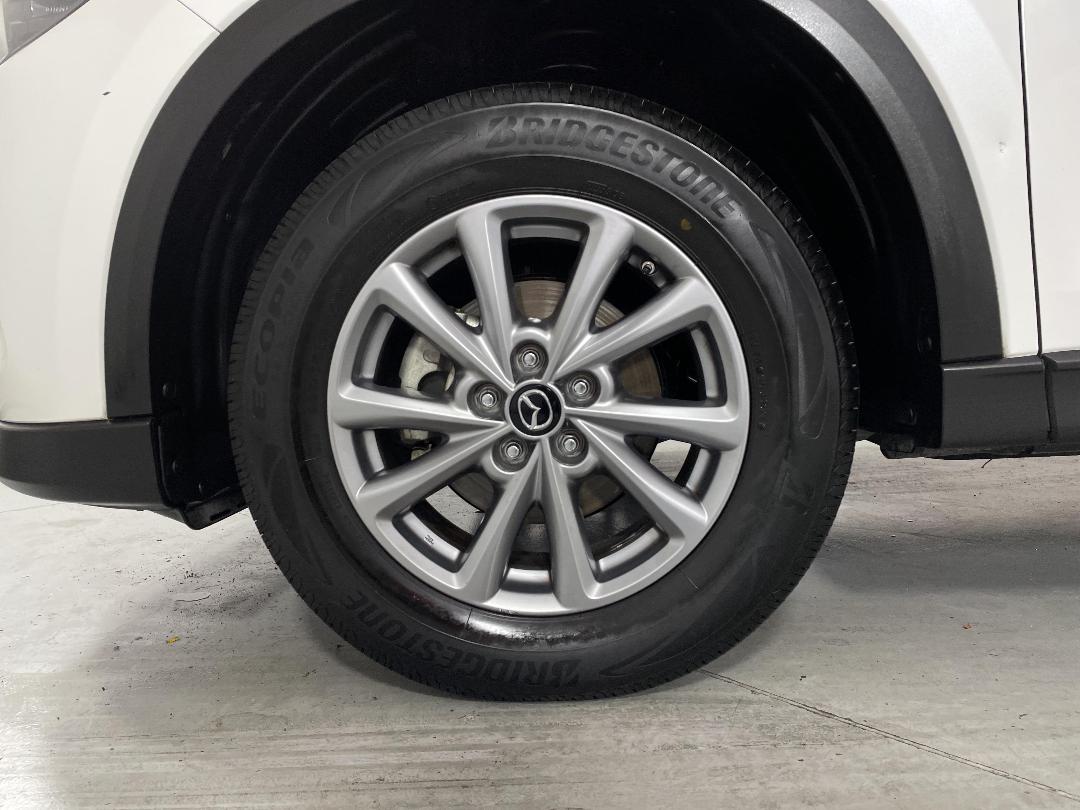 Photo '10' of Mazda CX-5