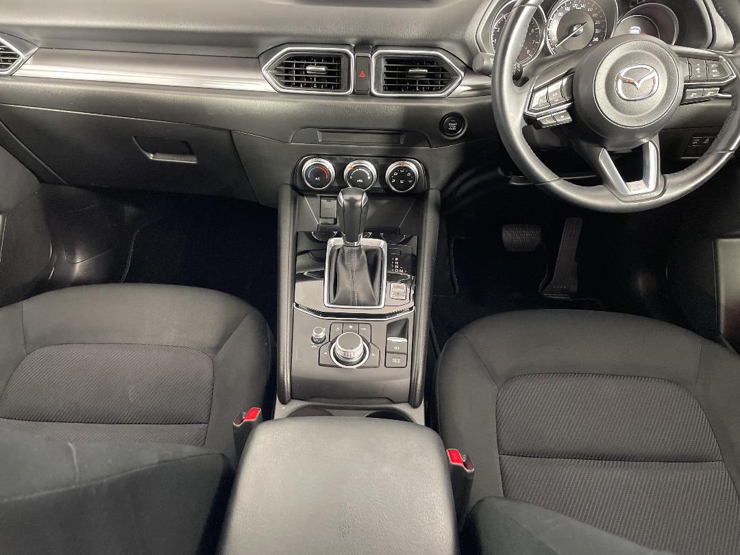 Photo '18' of Mazda CX-5