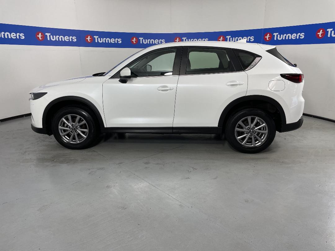 Photo '24' of Mazda CX-5