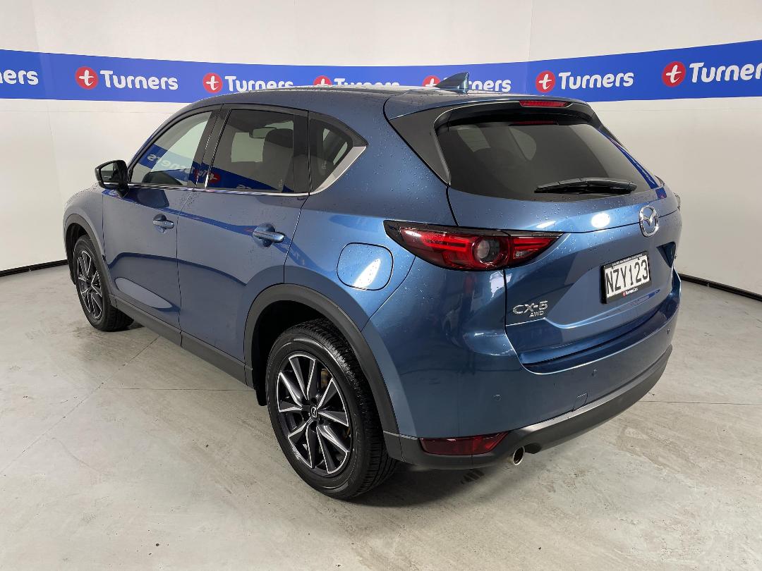 Photo '5' of Mazda CX-5