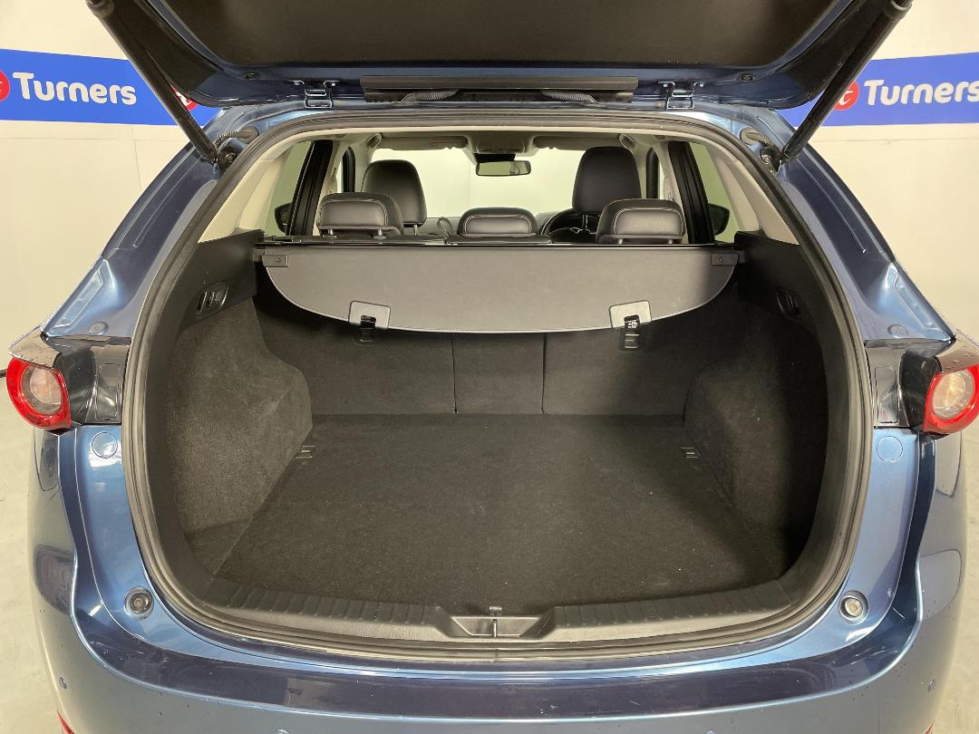 Photo '14' of Mazda CX-5