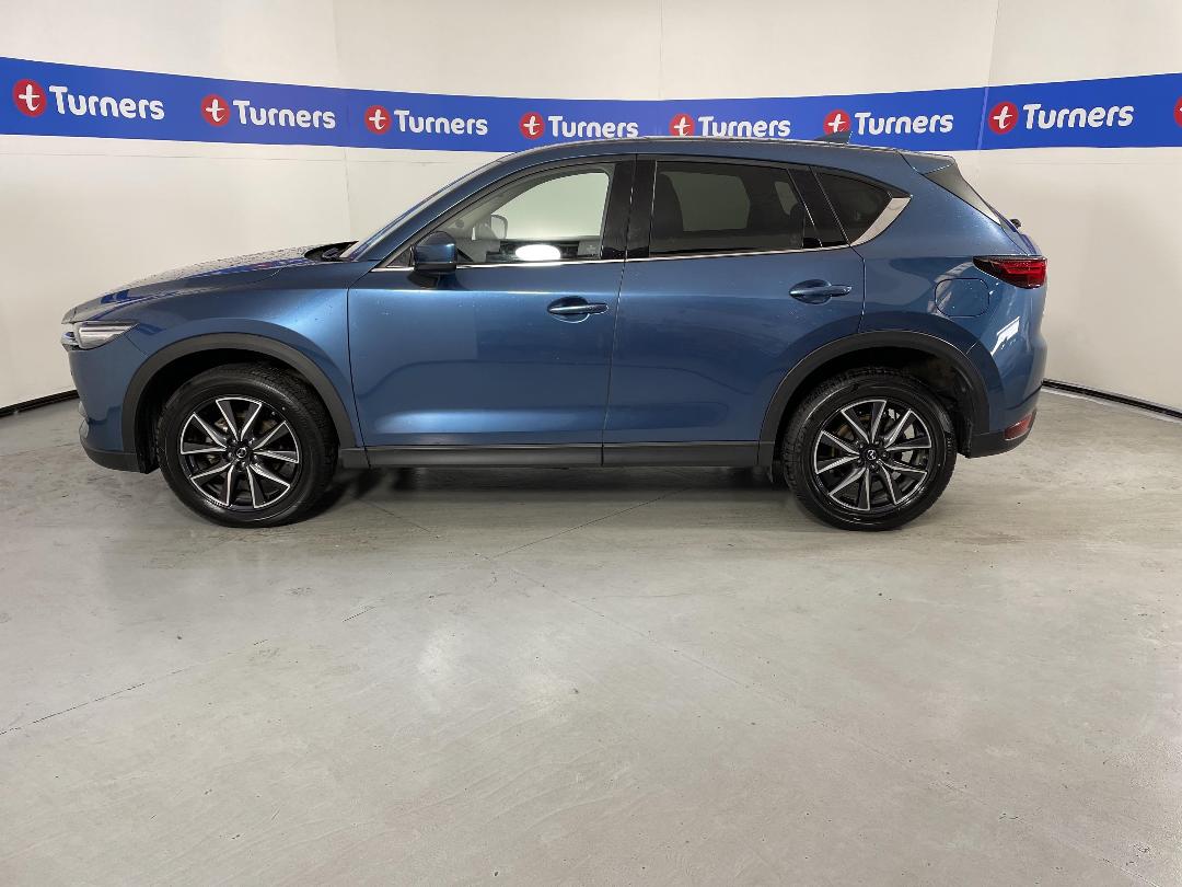 Photo '24' of Mazda CX-5