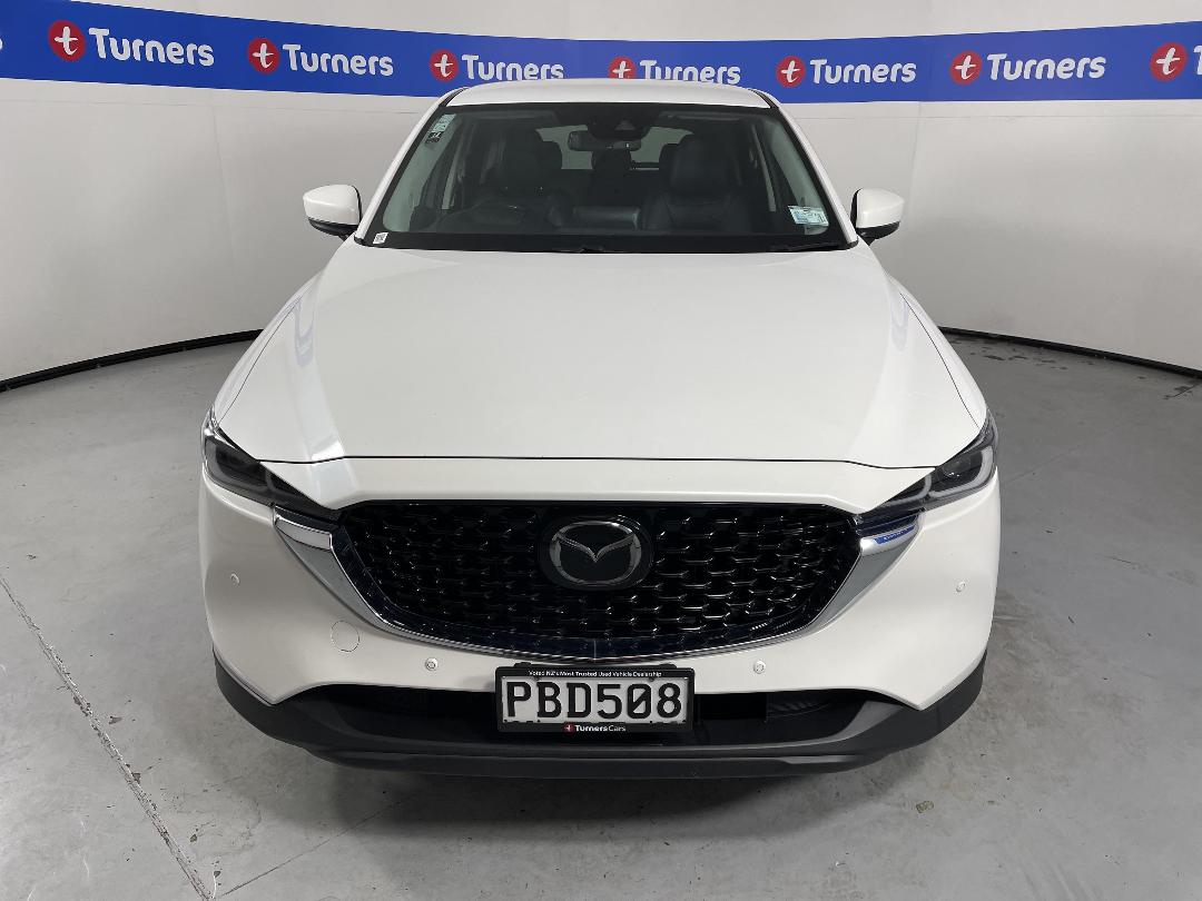 Photo '2' of Mazda CX-5